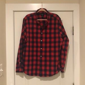 Men’s Buffalo plaid button up